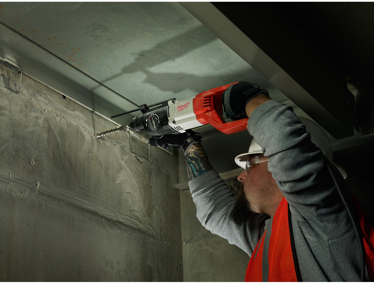 Milwaukee 5262-21 7/8" SDS Plus D Handle Rotary Hammer Drill
