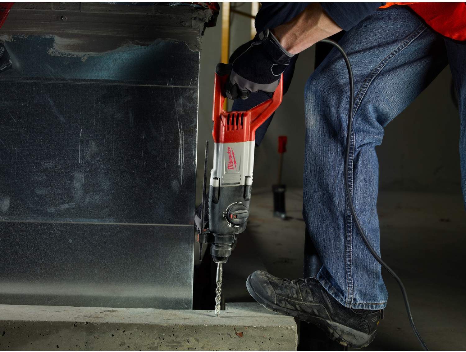 Milwaukee 5262-21 7/8" SDS Plus D Handle Rotary Hammer Drill