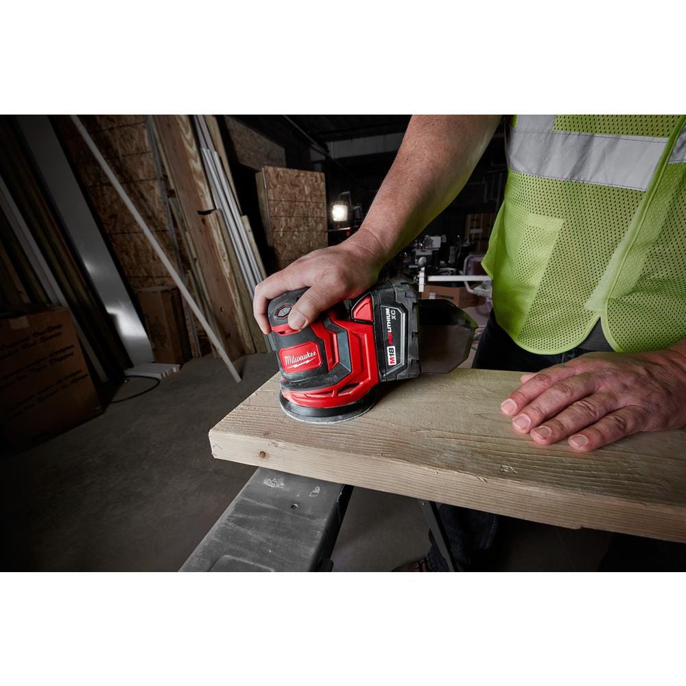Milwaukee 2723-20 M18 FUEL Brushless Compact Router and Cordless 5-Inch Random Orbit Sander Kit