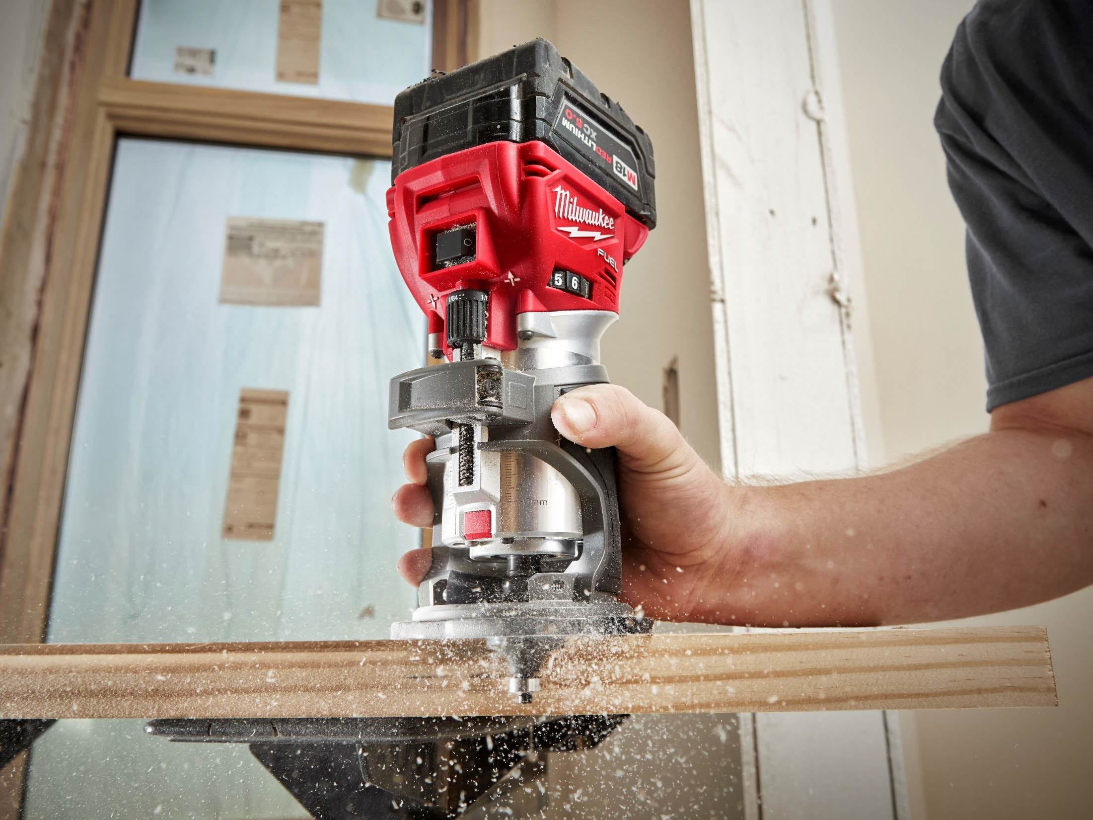 Milwaukee 2723-20 M18 FUEL Brushless Compact Router, Tool Only (PROMO)