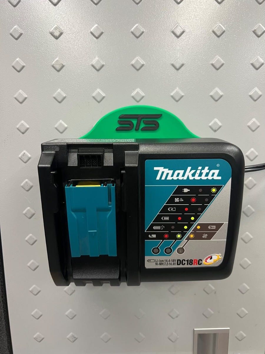 STS Auto Design MKCH Makita Style DC18RC Magnetic Charger Holder