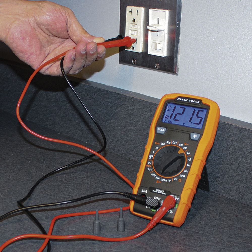 Klein Tools MM325 600V Manual Ranging Digital Multimeter