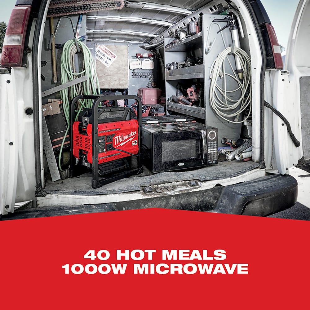 Milwaukee MXF002-2XC MX FUEL CARRY-ON 3600W/1800W Power Supply