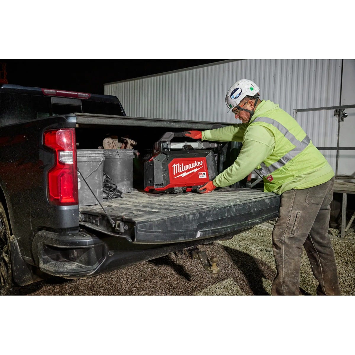 Milwaukee MXF040-1XC MX FUEL ROCKET Dual Power Compact Tower Light 6.0Ah Kit