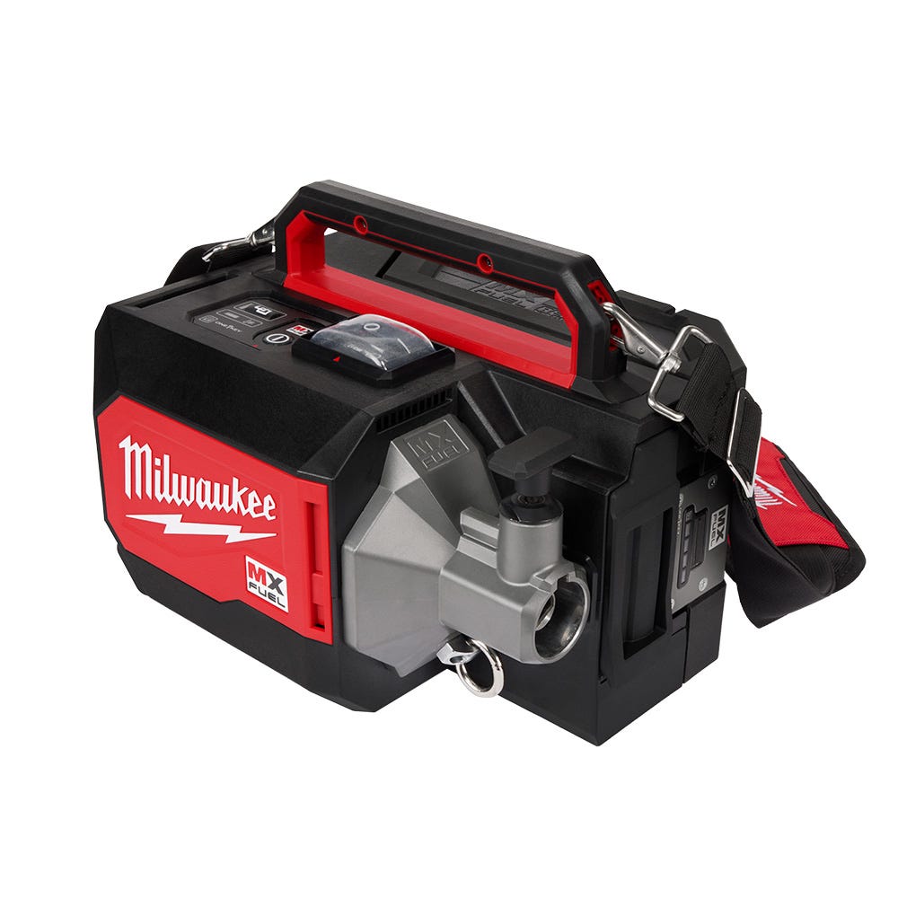 Milwaukee MXF370-2XC MX FUEL Concrete Vibrator