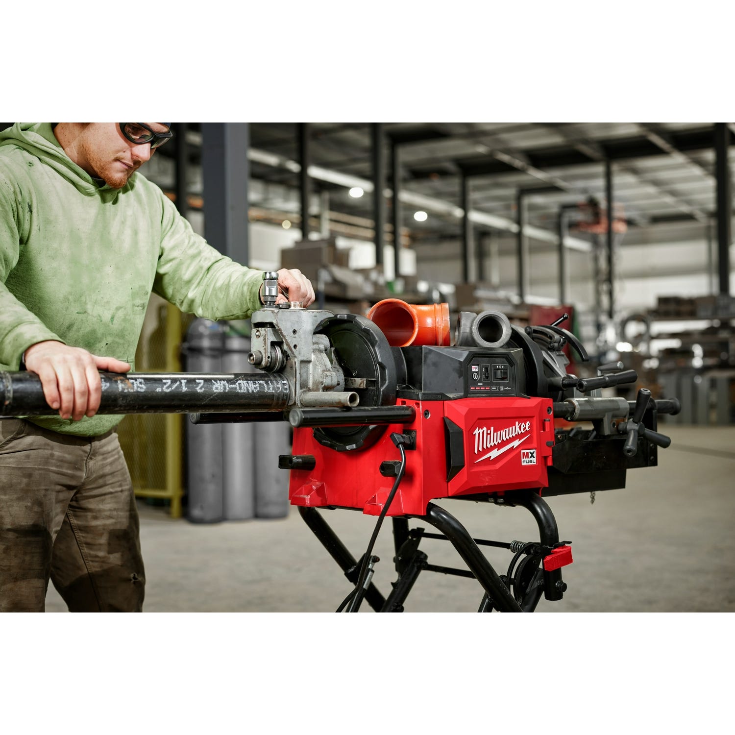 Milwaukee MXF512-2XC MX FUEL Pipe Threading Machine