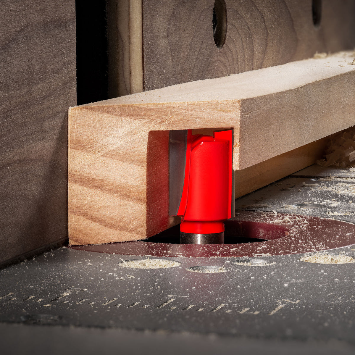 Freud 1/2 in. Dia. x 1-1/2 in. Double Flute Straight Router Bit, 1/2 in. Shank (12-122T) in use