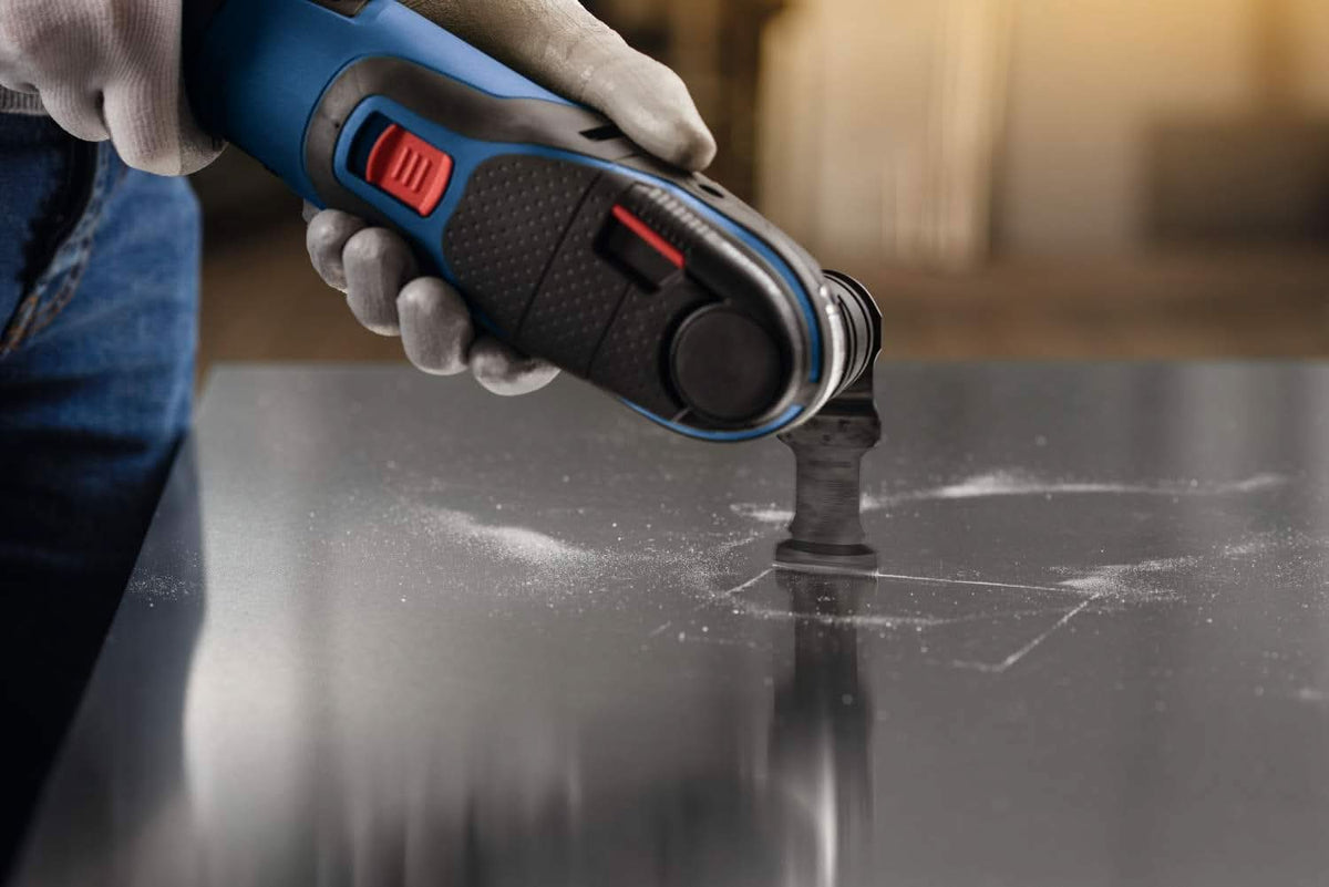 Bosch OSL134CC 1-3/4-inch Starlock Oscillating Multi-Tool Curved-Tec Carbide Extreme Plunge Blade