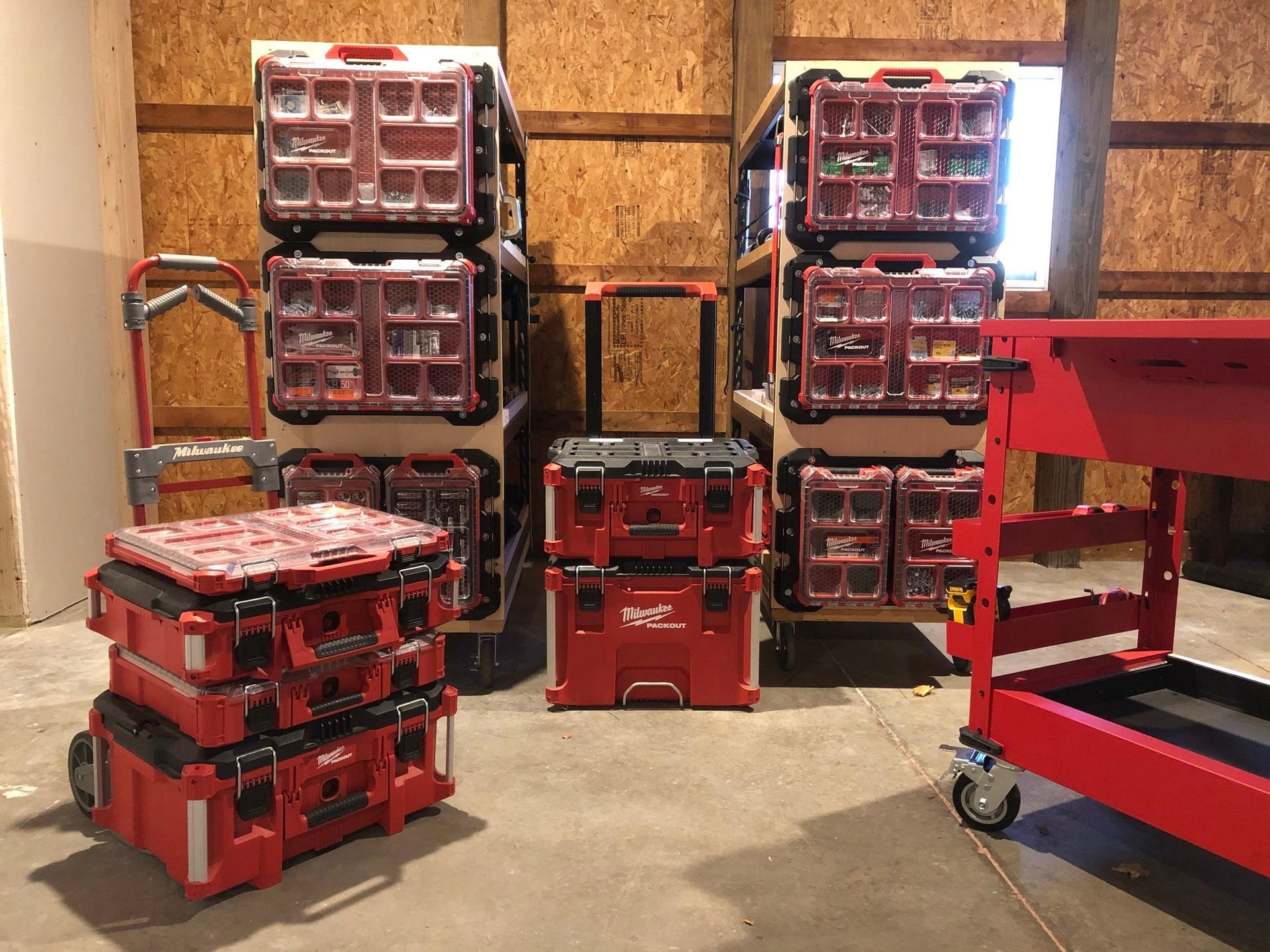 Milwaukee 48-22-8480 PACKOUT Racking Kit w/ 3 Shelves, E-Tracks and PACKOUT Mounting Plate
