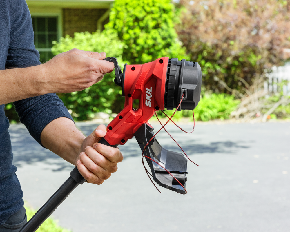 SKIL PLT1500C-10 PWR CORE 40 Brushless 40V 16 In. Power Head String Trimmer Kit