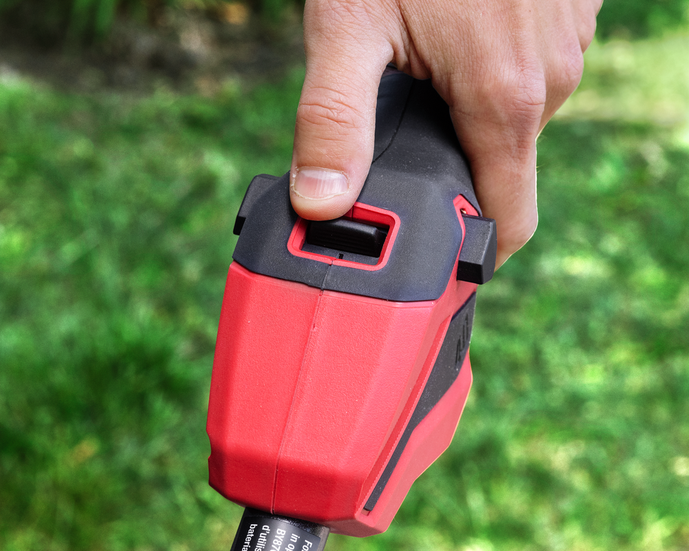 SKIL PLT1500C-10 PWR CORE 40 Brushless 40V 16 In. Power Head String Trimmer Kit