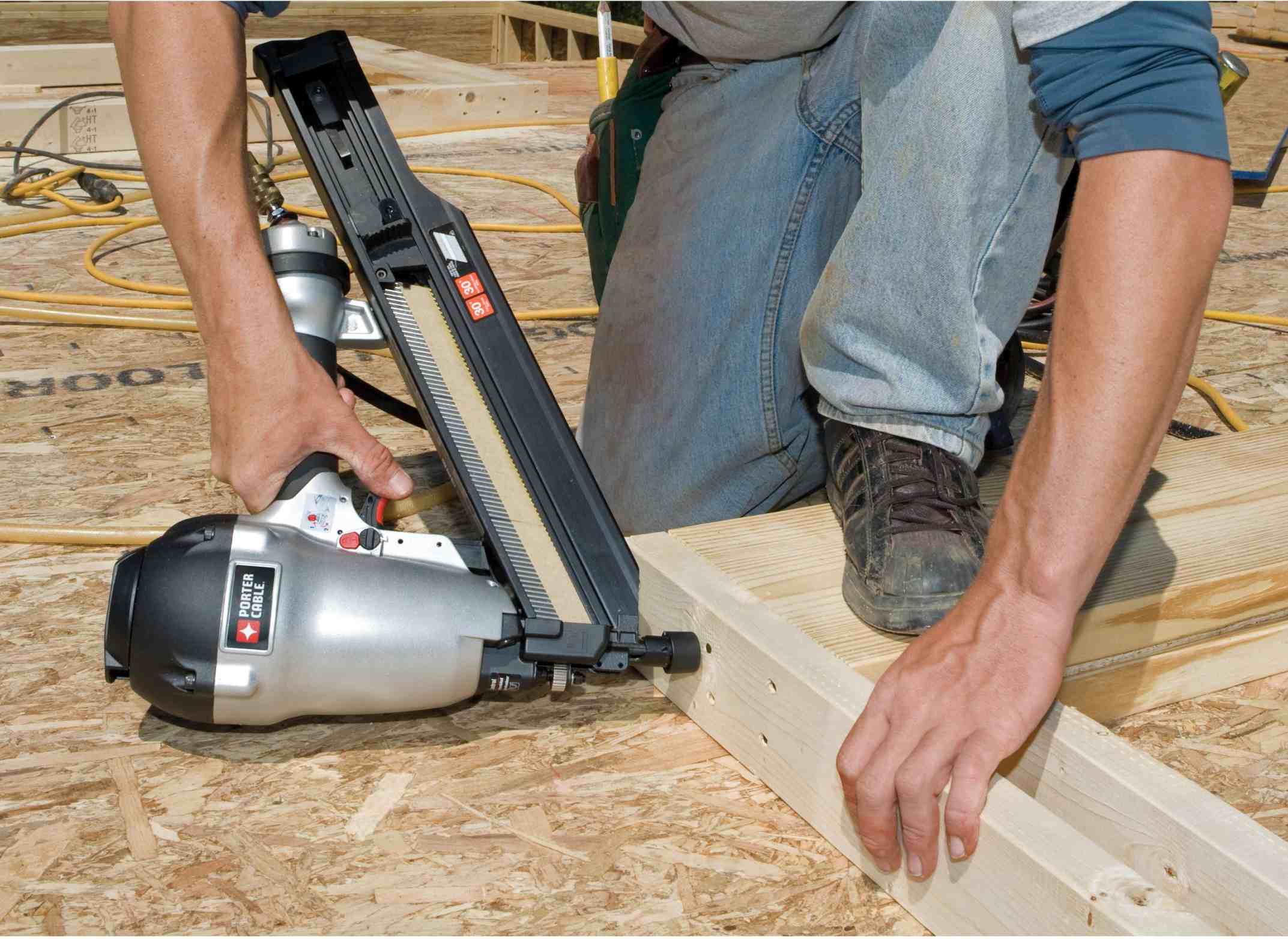 Porter Cablea FC350B Paper Tape Framing Nailer
