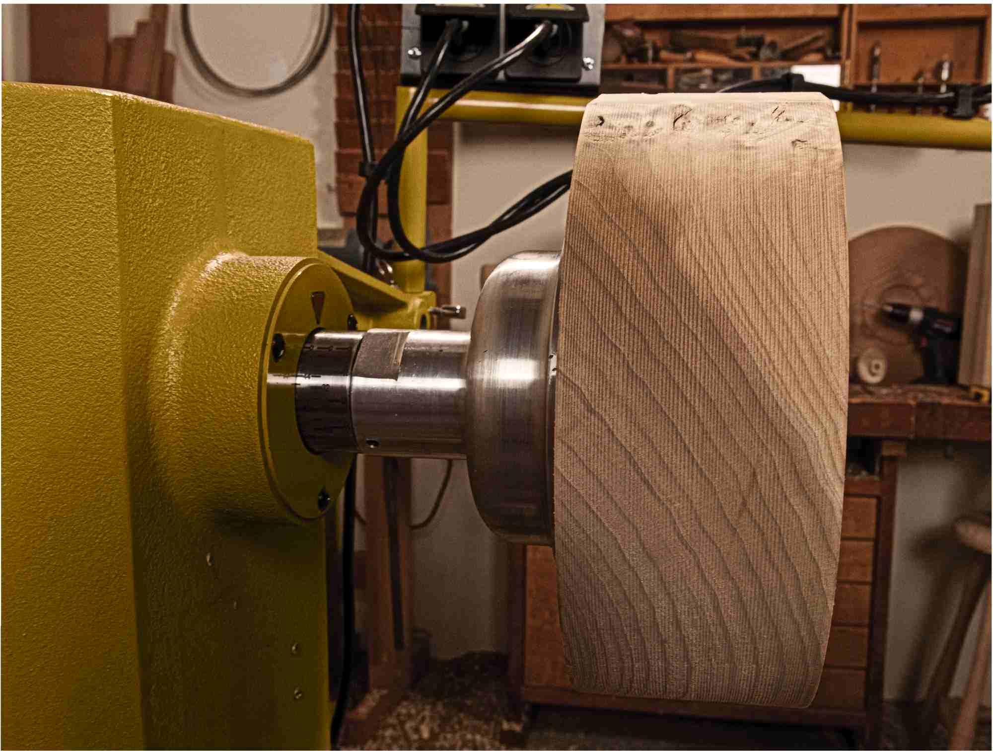 Powermatic 1794224K 4224B Lathe with Lamp Kit