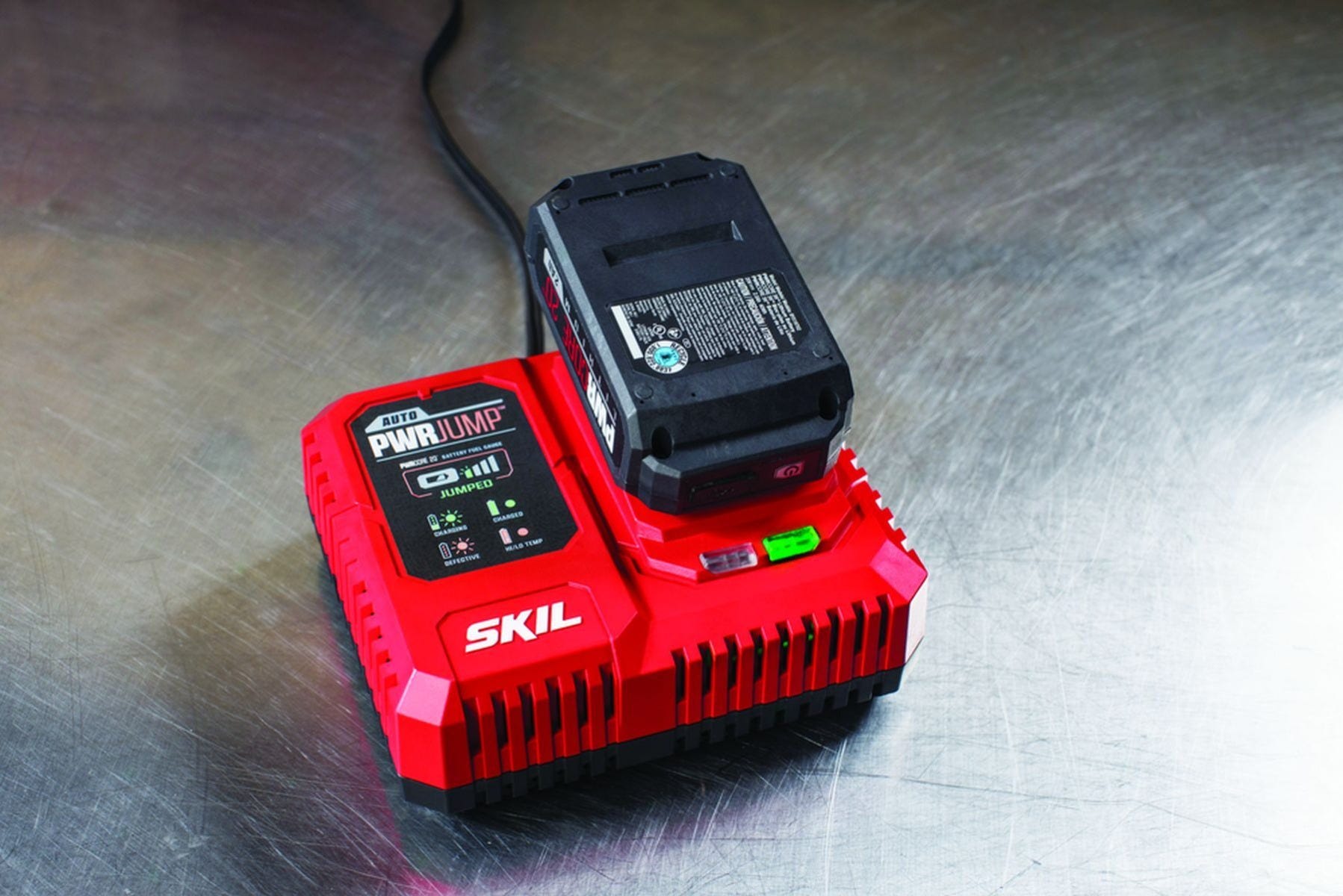 SKIL QC536001 PWRCORE 20 Auto PWR JUMP Charger