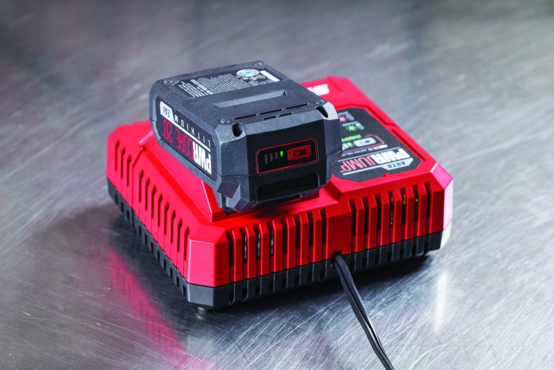 SKIL QC536001 PWRCORE 20 Auto PWR JUMP Charger