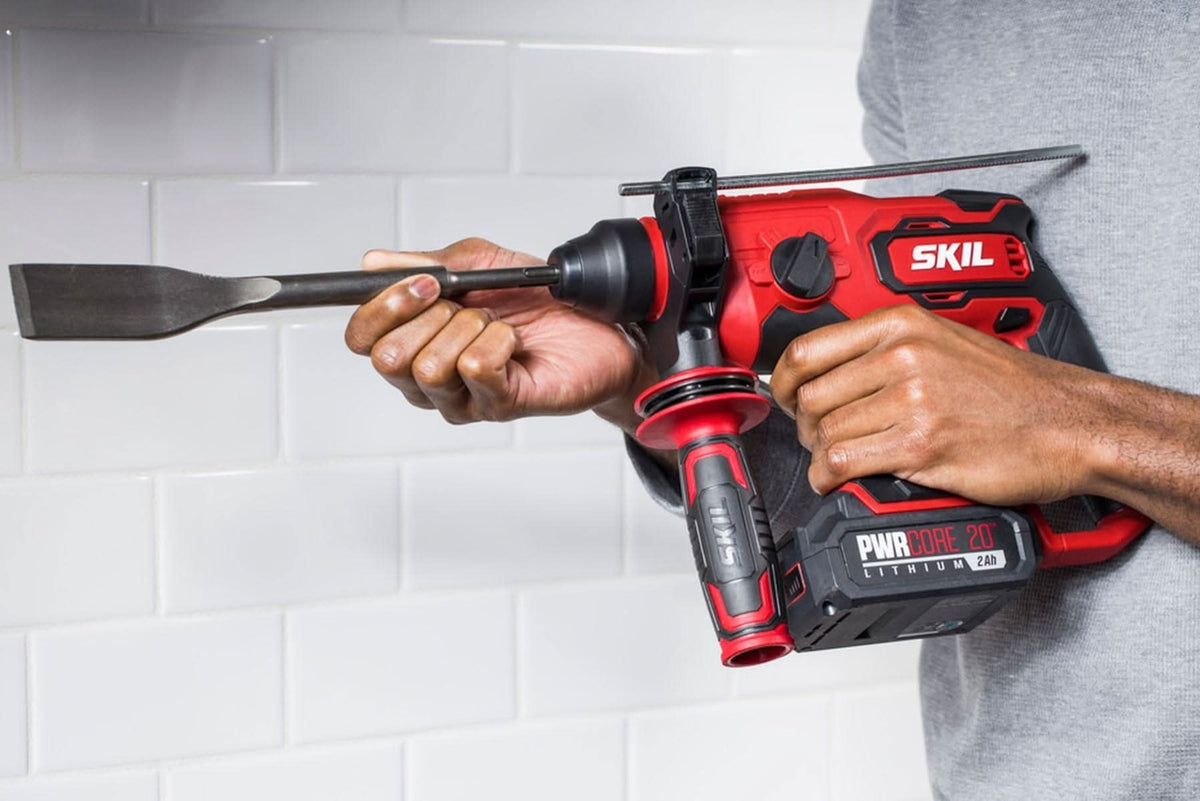 SKIL RH1704-1A PWRCORE 20 Brushless 20V 7/8" Rotary Hammer Kit with 5.0Ah Battery and PWR JUMP Charger
