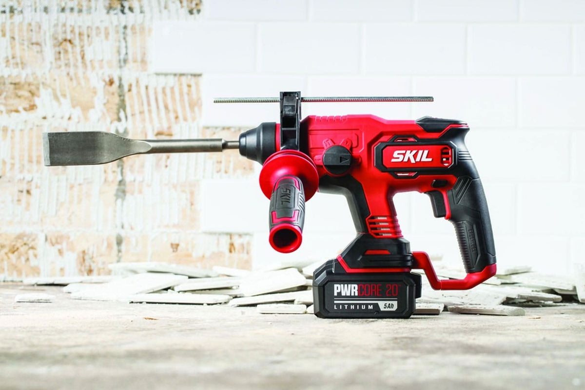 SKIL RH1704-1A PWRCORE 20 Brushless 20V 7/8" Rotary Hammer Kit with 5.0Ah Battery and PWR JUMP Charger