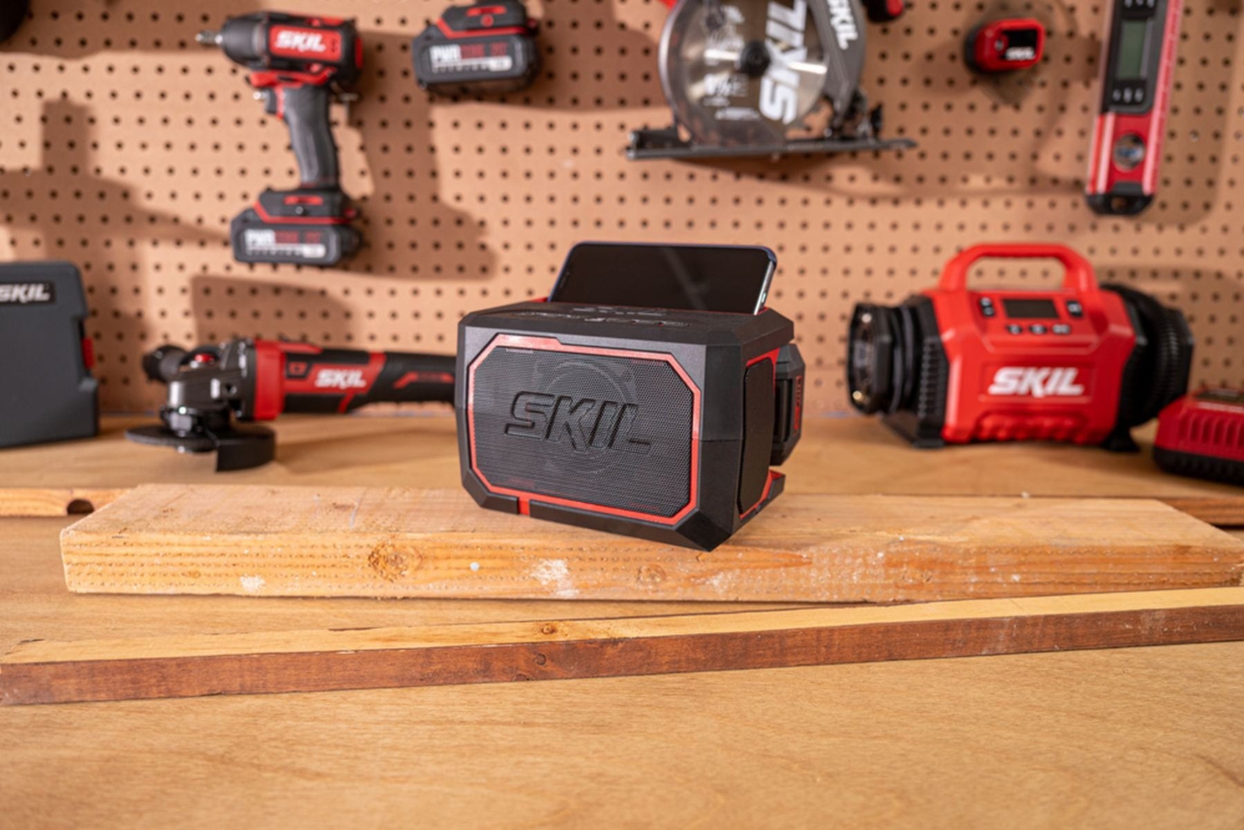 SKIL RO5028-00 PWR CORE 20 Bluetooth 20V Speaker, Tool Only