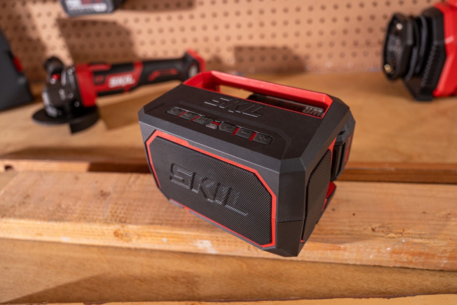 SKIL RO5028-00 PWR CORE 20 Bluetooth 20V Speaker, Tool Only