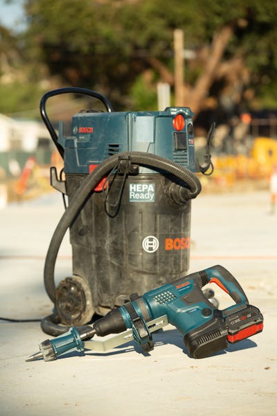 Bosch GBH18V-36CK24 PROFACTOR 18V Hitman Connected-Ready SDS-max 1-9/16 In. Rotary Hammer Kit with (2) CORE18V 8.0 Ah PROFACTOR Performance Batteries