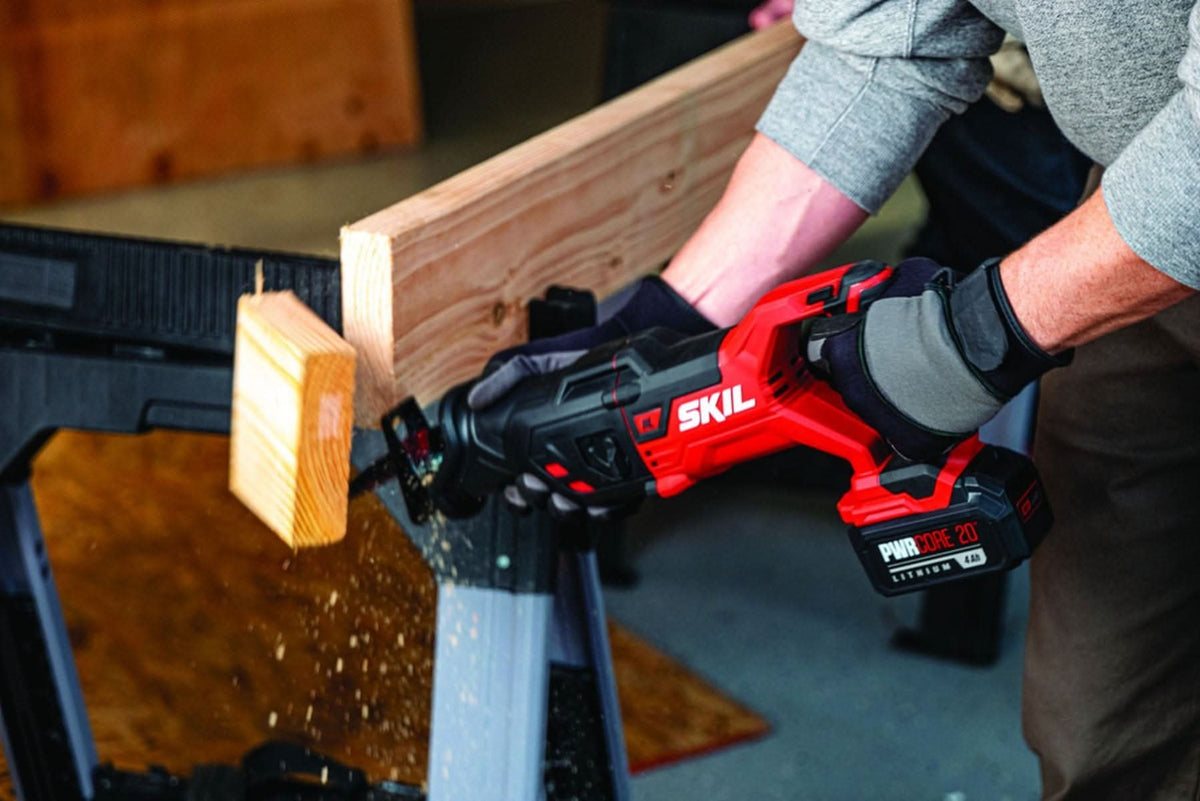 SKIL RS5884-1A PWRCore 20 Brushless 20V Reciprocating Saw Kit with 4.0Ah Battery and PWR JUMP Charger