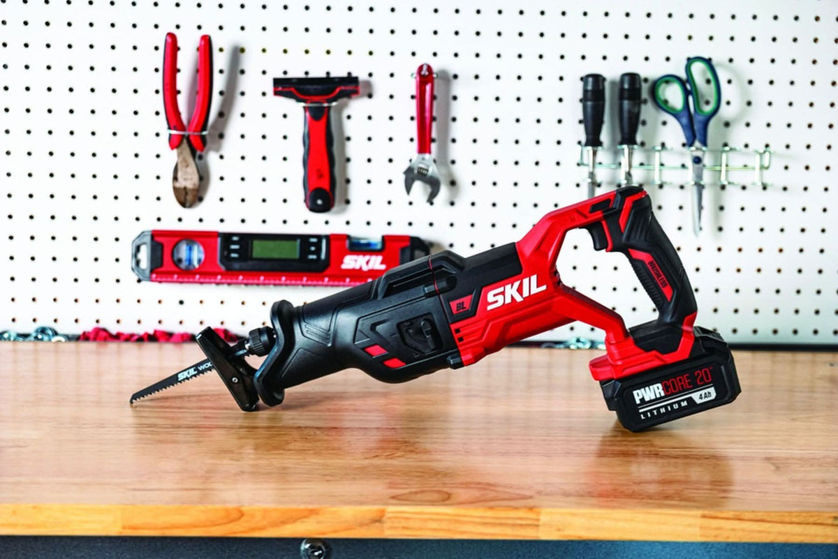 SKIL RS5884-1A PWRCore 20 Brushless 20V Reciprocating Saw Kit with 4.0Ah Battery and PWR JUMP Charger