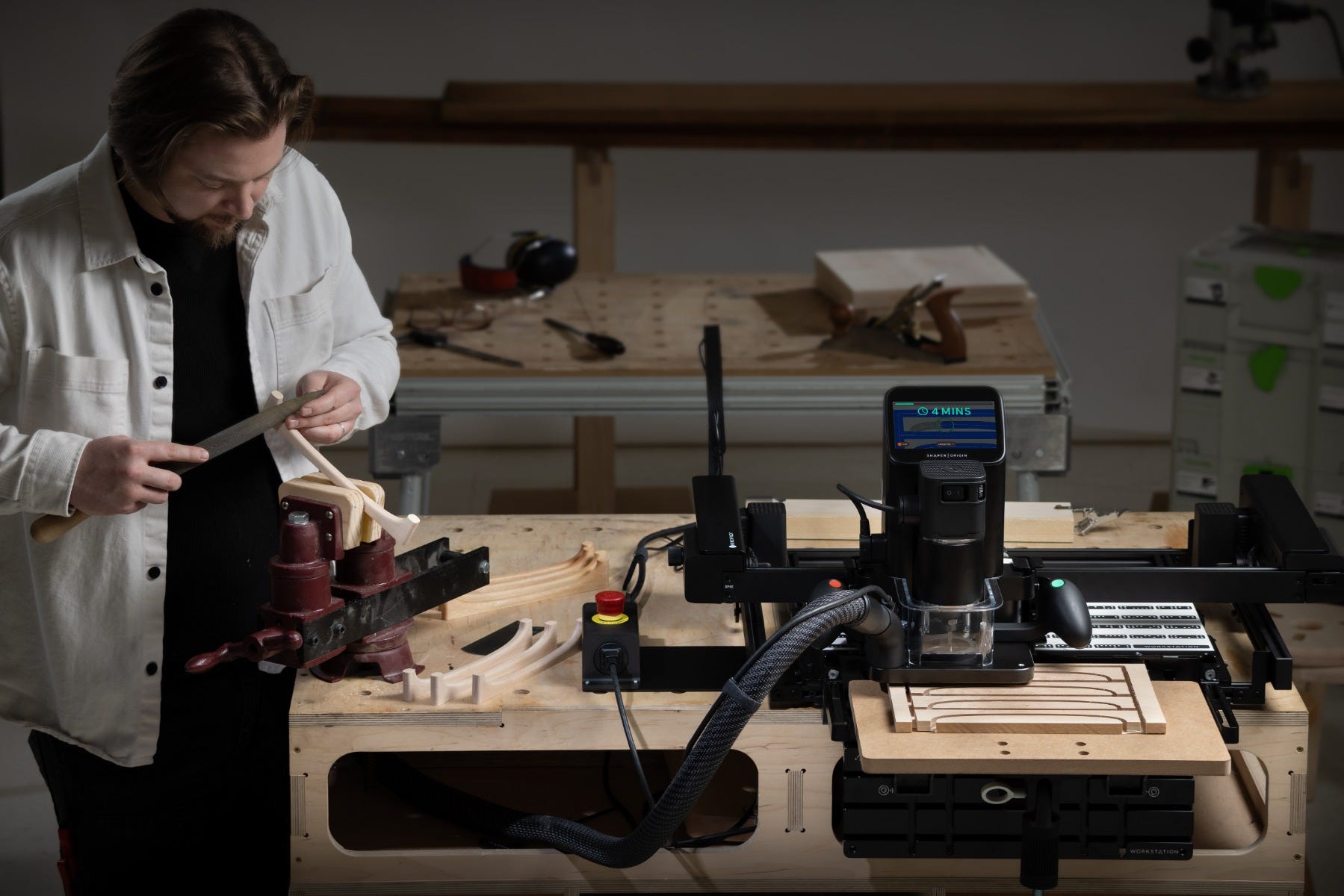 Shaper SCFP1-AJ-NN BenchPilot Hands-Free CNC Bench for Origin