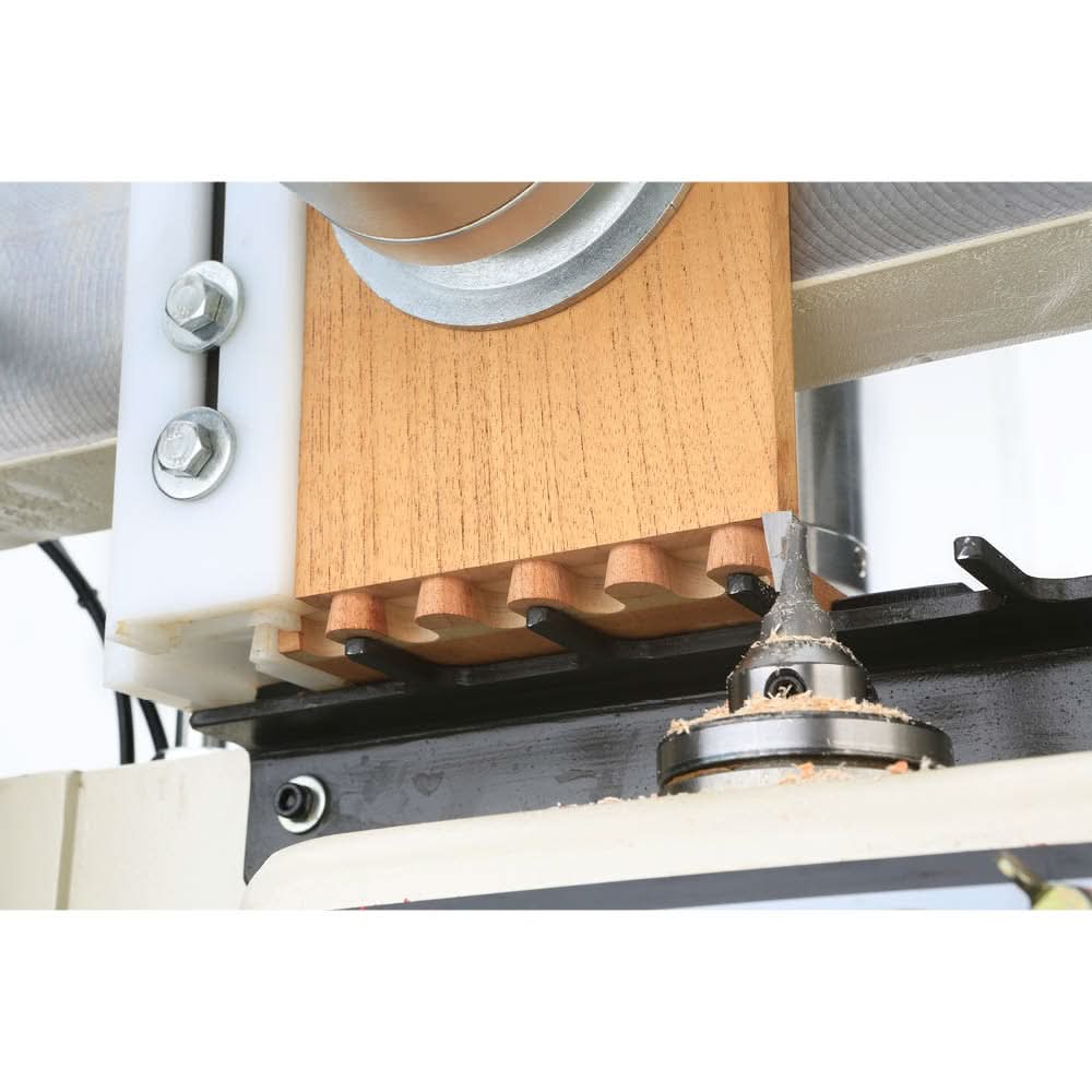 Shop Fox W1805 16-1/2-Inch Dovetail Machine