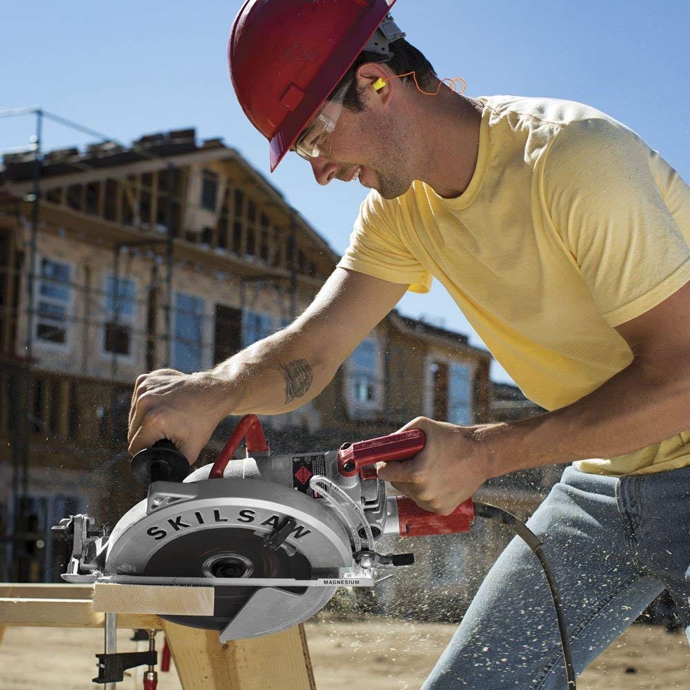 SKIL SPT70WM-01 10-1/4 In. Sawsquatch Magnesium Worm Drive
