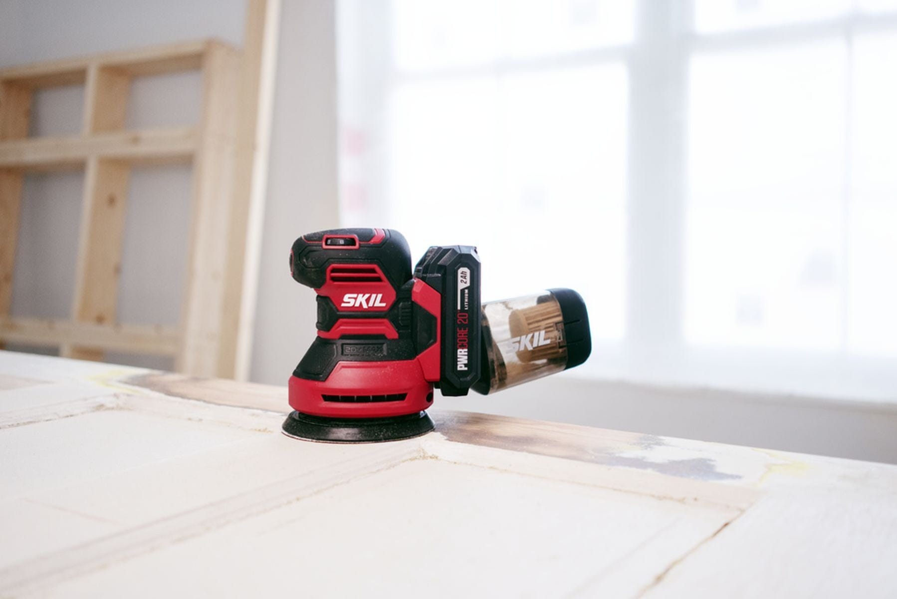 SKIL SR6604B-10 PWR CORE 20 5" Random Orbital Sander with Battery and Charger
