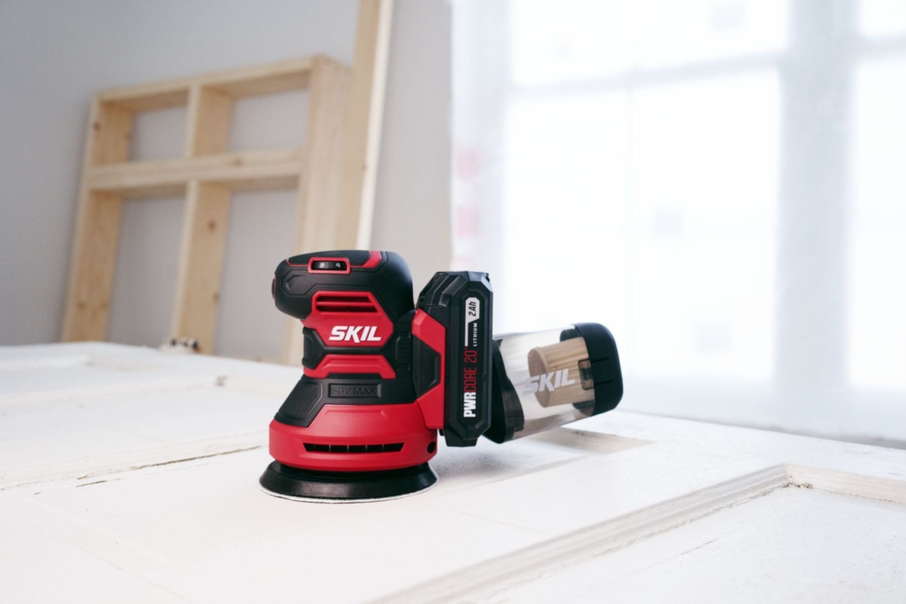 SKIL SR6604B-10 PWR CORE 20 5" Random Orbital Sander with Battery and Charger