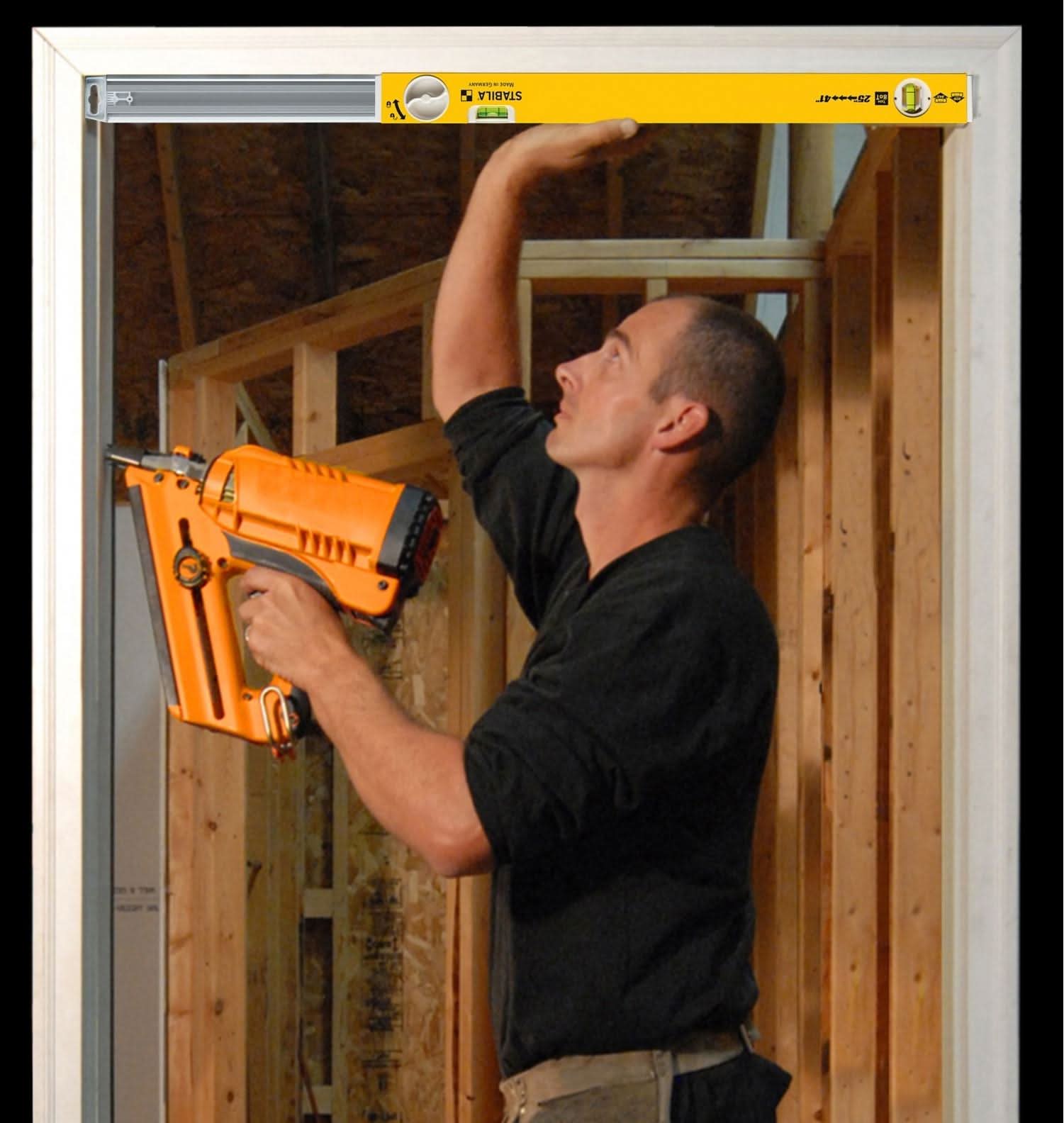 Stabila 29441 25-inch - 41-inch Type 80 T Extendable Spirit Level
