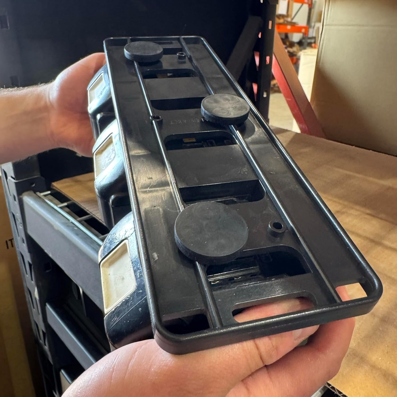 StealthMounts Magnetic Battery Holder for Makita 18V Batteries