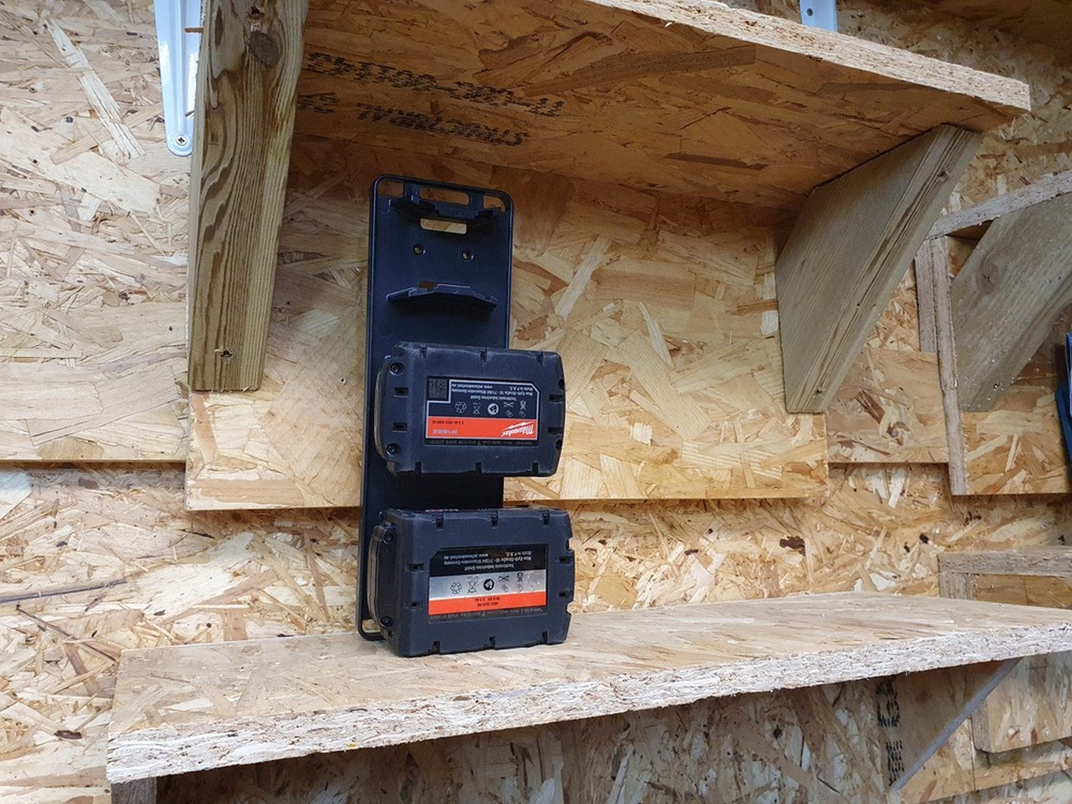 StealthMounts Battery Holder for Milwaukee M18 Batteries