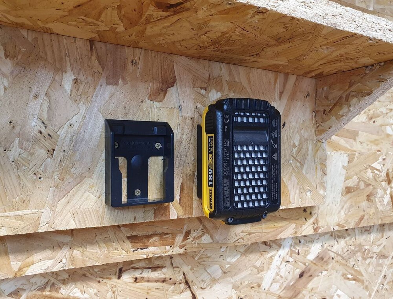 StealthMounts Battery Mounts for DeWALT XR 20V, 6-Pack