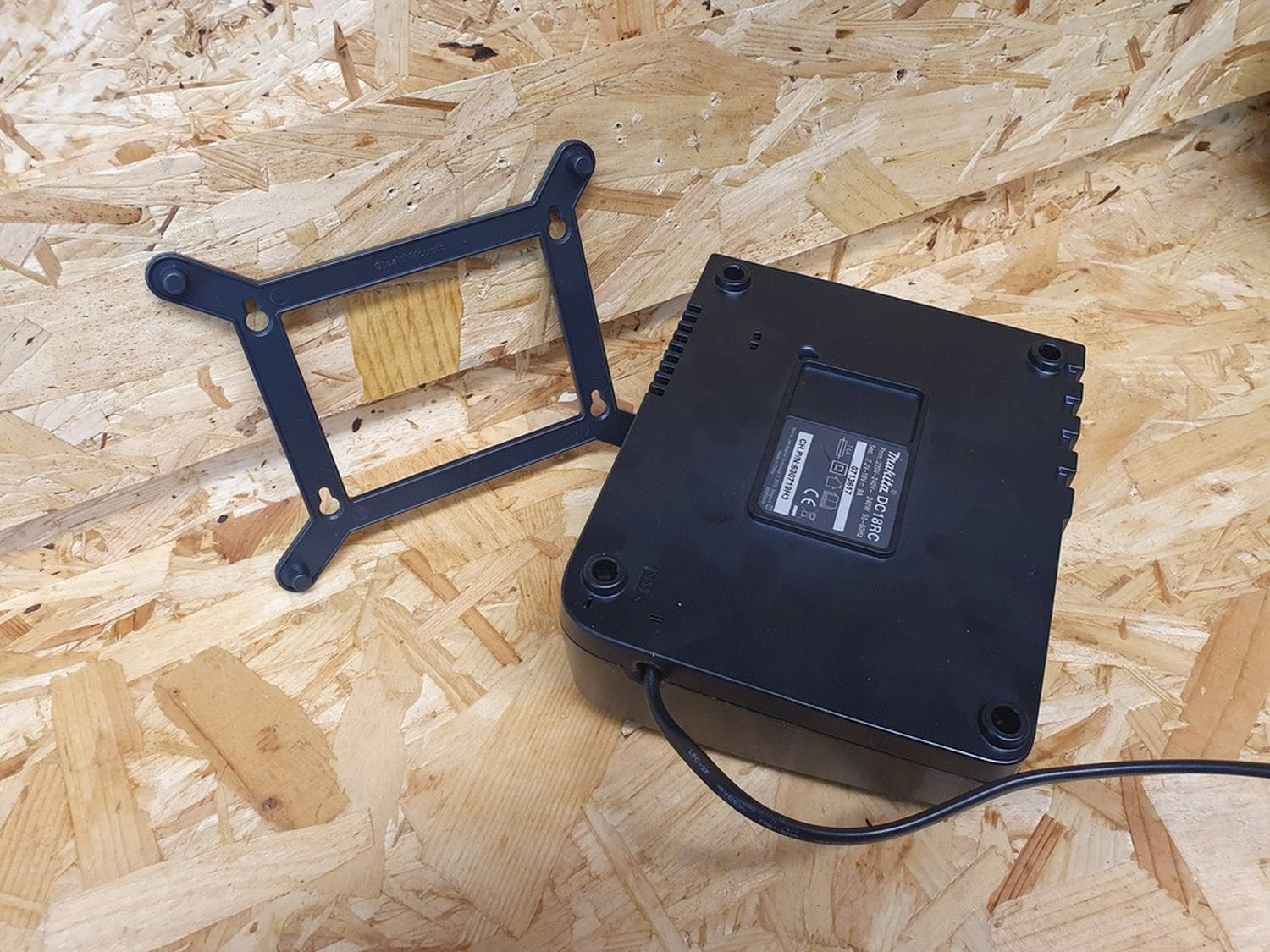 StealthMounts Charger Mounts for Makita DC18RC, 2-Pack