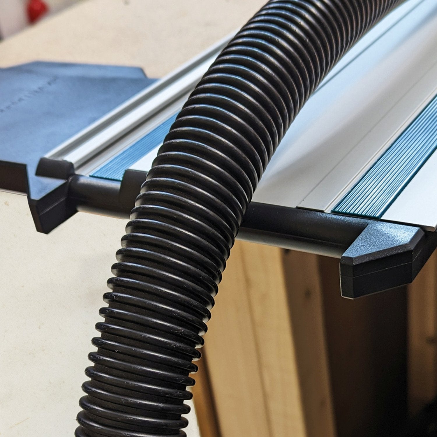 StealthMounts Trax90 XL Track Saw Square for Makita