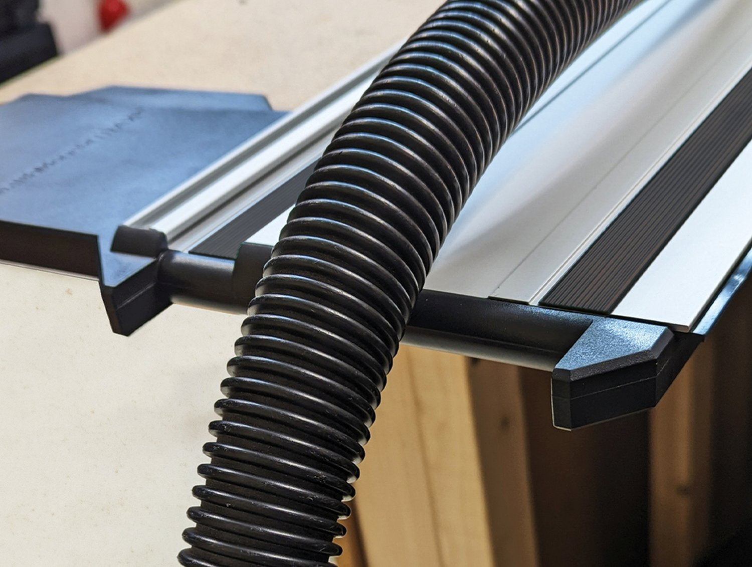 StealthMounts Trax90XL Track Saw Square for Milwaukee