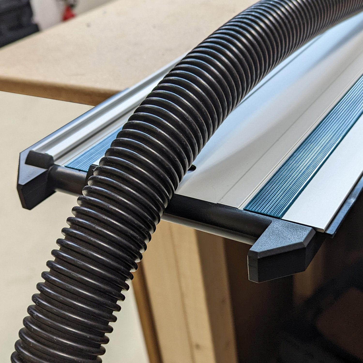 StealthMounts Trax90 Track Saw Square for Makita