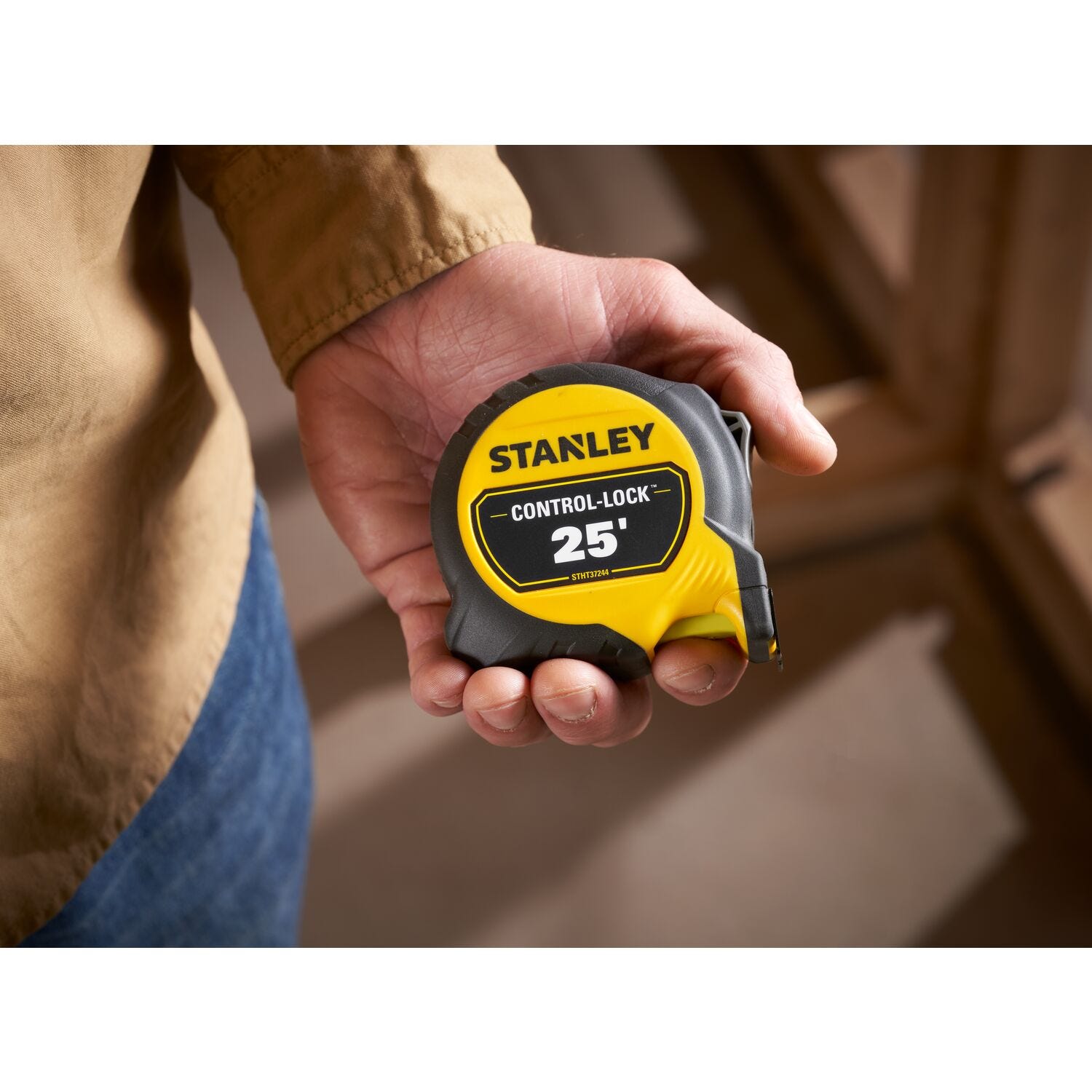 Stanley STHT37244 CONTROL LOCK 25 ft. Tape Measure