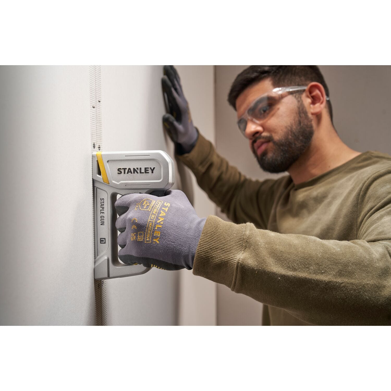 Stanley STHT70150 Aluminum Staple Gun