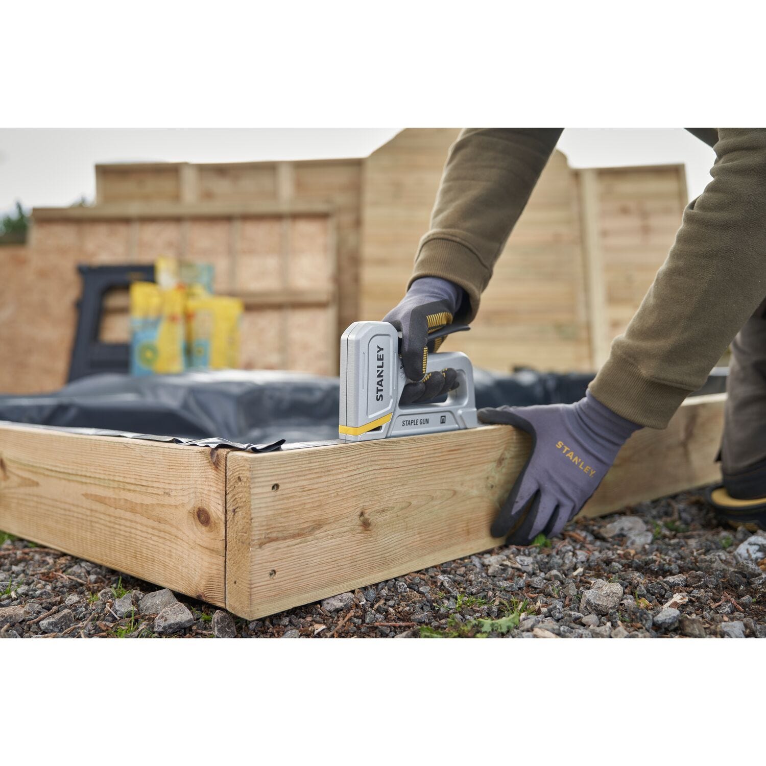 Stanley STHT70150 Aluminum Staple Gun