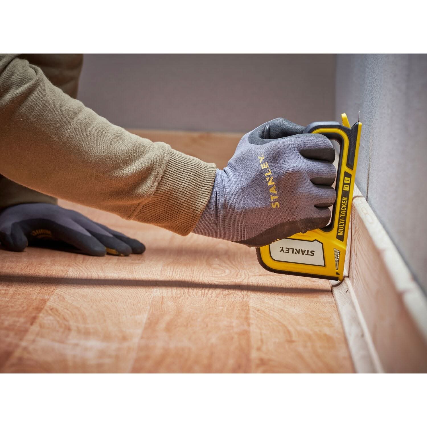 Stanley STHT70440 2-in-1 Multi Tacker