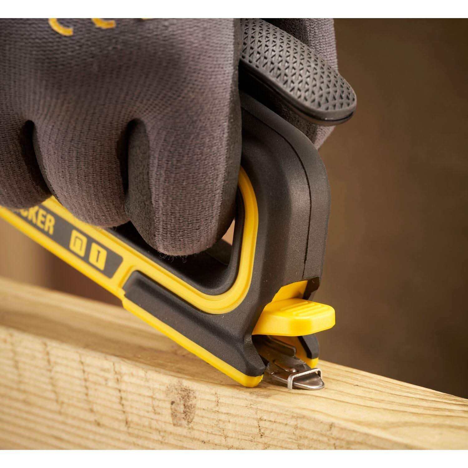 Stanley STHT70440 2-in-1 Multi Tacker