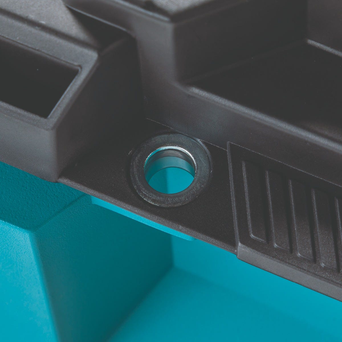 Makita MAKTRAK Master 7-Piece Modular Storage Toolbox Kit
