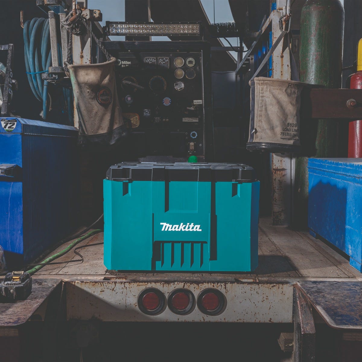 Makita T-90021 MAKTRAK Extra Large Extension Tool Box
