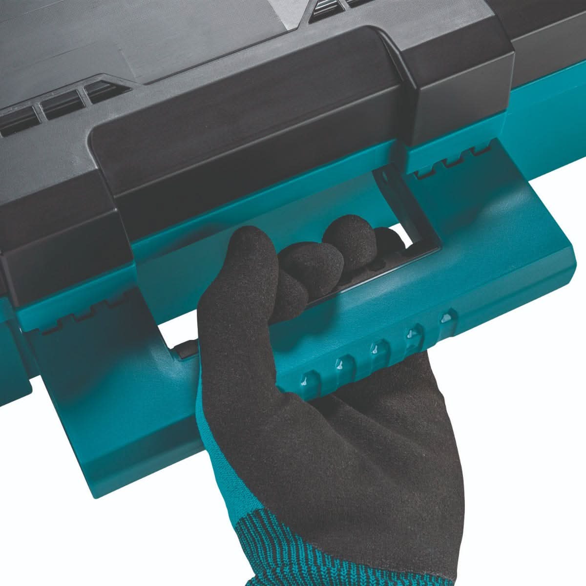 Makita T-90037 MAKTRAK Medium Tool Box – Tool Nut