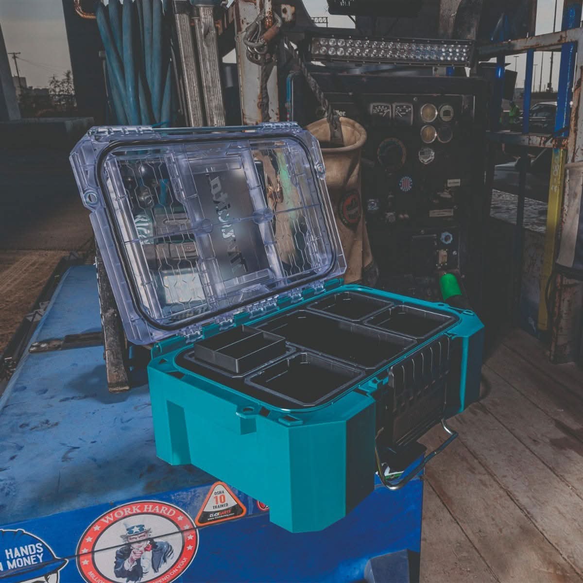 Makita MAKTRAK Deep Compact Organizer with 48-Piece Metric High