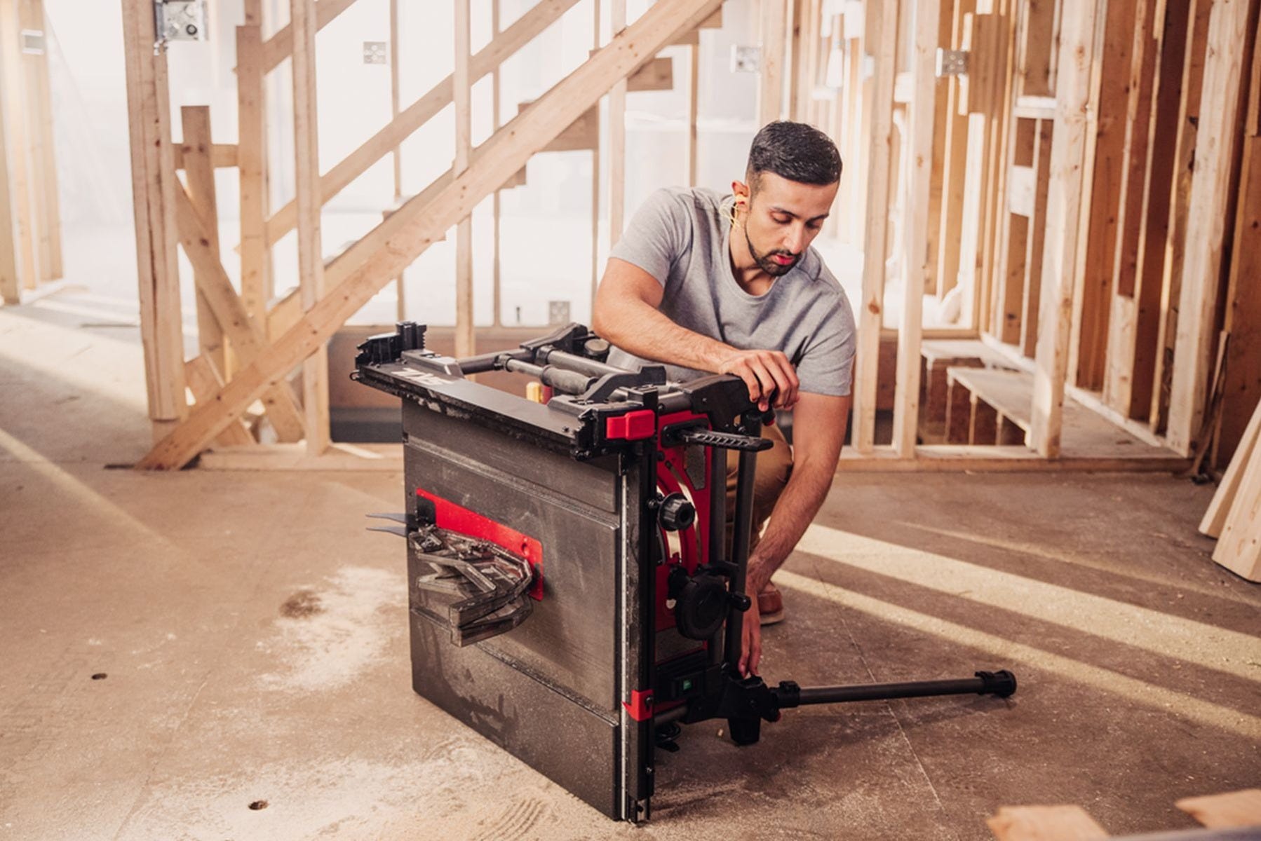 SKIL TS6307-00 15-Amp 10" Portable Table Saw