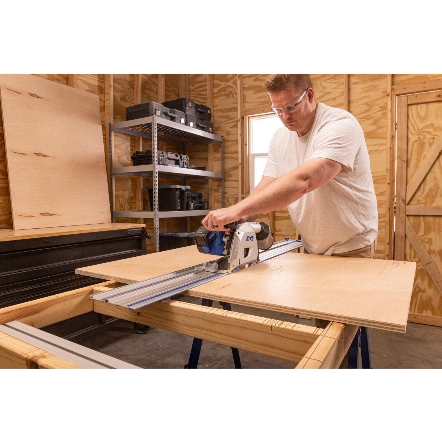 Kreg KPTBPS100A 20V Ionic Drive 6-1/2-in Plunge-Cut Track Saw 4.0Ah Kit
